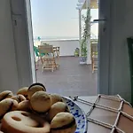 La Terrazza Di Nonnanna Bed and Breakfast 4*