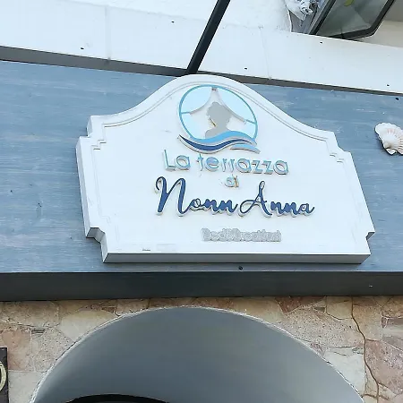 La Terrazza Di Nonnanna 4* 塔兰托
