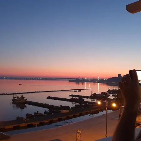 La Terrazza Di Nonnanna 3* Taranto