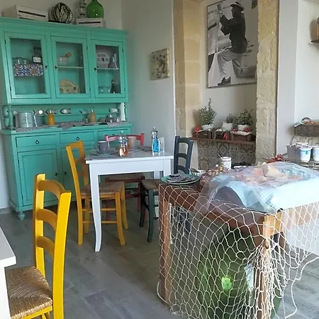 Bed & Breakfast La Terrazza Di Nonnanna 4*