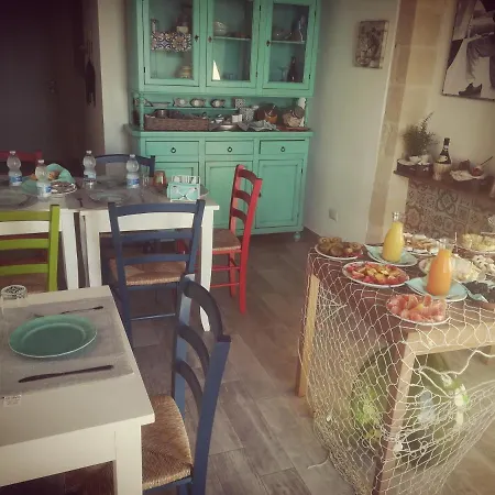 La Terrazza Di Nonnanna Bed & Breakfast 3*