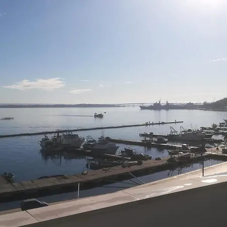 La Terrazza Di Nonnanna B&B