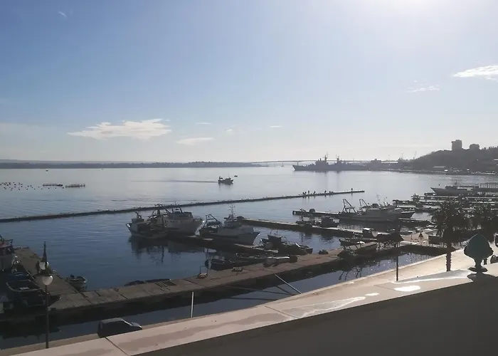 La Terrazza Di Nonnanna Bed & Breakfast